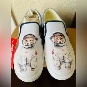 Bucketfeet slip on sneakers